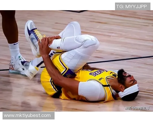 浓眉合同剩余三年价值175亿续约难题或将影响球队未来发展 浓眉合同剩余三年价值175亿续约难题或将影响球队未来发展