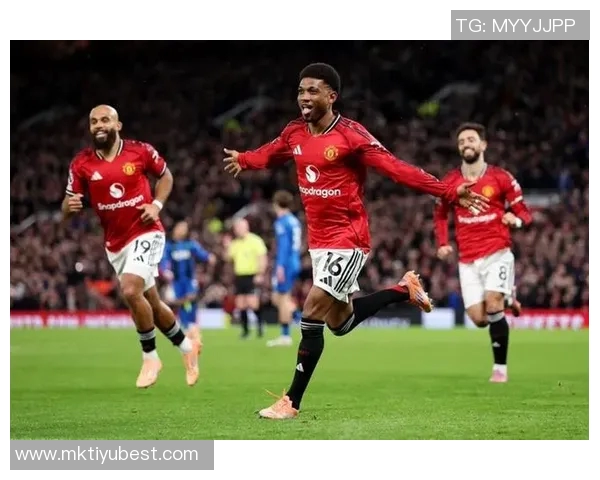 英超历史上曼联主场半场领先全场不败场次达到327场创下新纪录